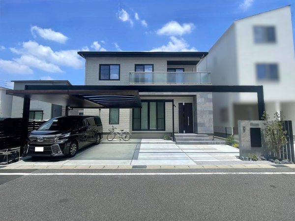 新築外構 / オープンスタイル / 和モダン / アルミ / タイル・陶器 / コンクリート舗装 / コンクリート敷材 / 植栽 / カーポート / フェンス / 宅配ボックス / 