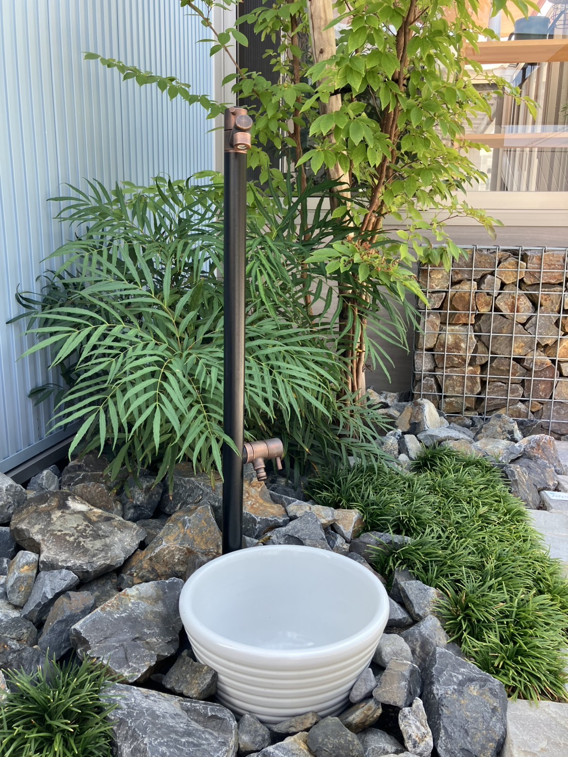 ◇ お庭を楽しく豊かに～立水栓のある風景～ ◇ | コラム | tetra 長久手店